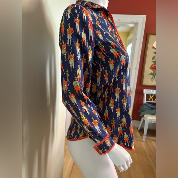 Vintage King James Bold Print Blouse - Picture 6 of 8